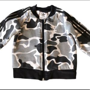ADIDAS ZIP FRONT INFANTS SWEATSHIRT • CAMO PATTERN • sz 9Mos